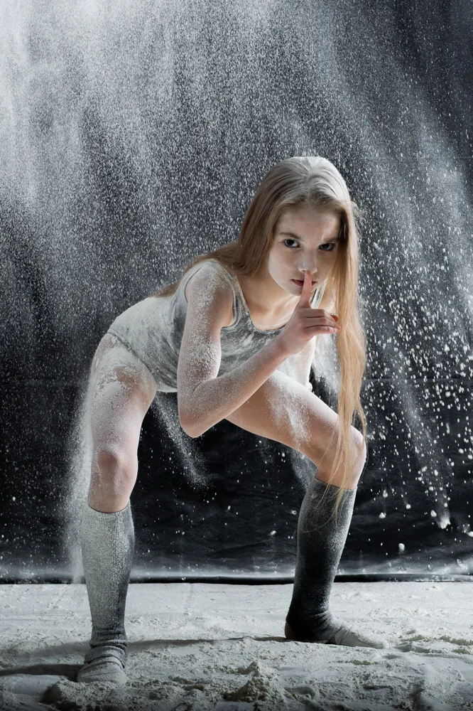 Photos with flour in studio in Baku