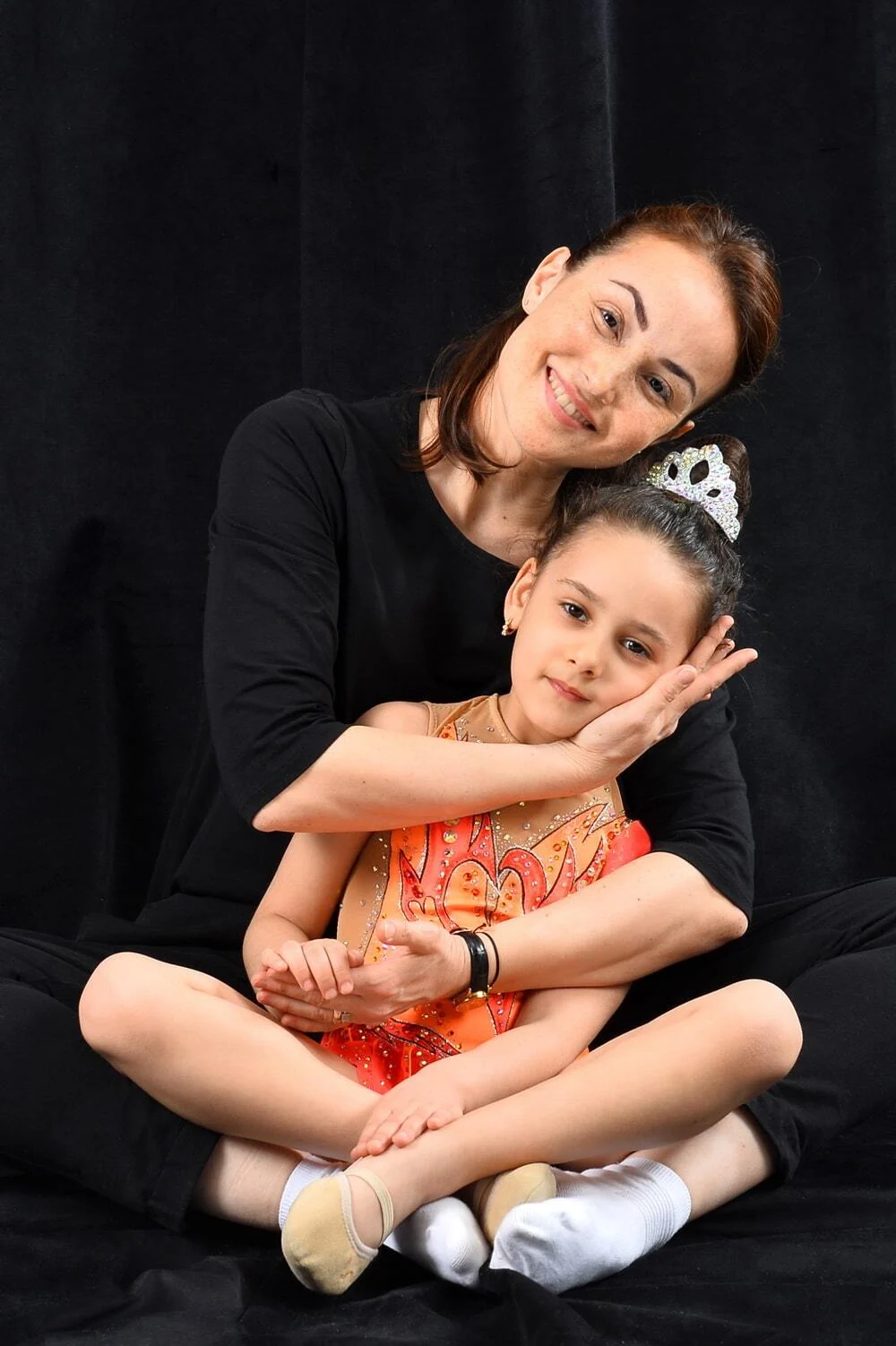 Mother and daughter family photoshoot in Baku - work by Ruslan Alizade